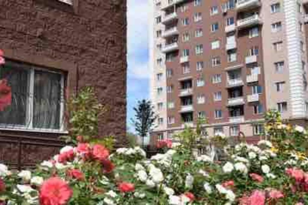 Уютная Квартира В Центре Возле Адк Алмати Екстер'єр фото
